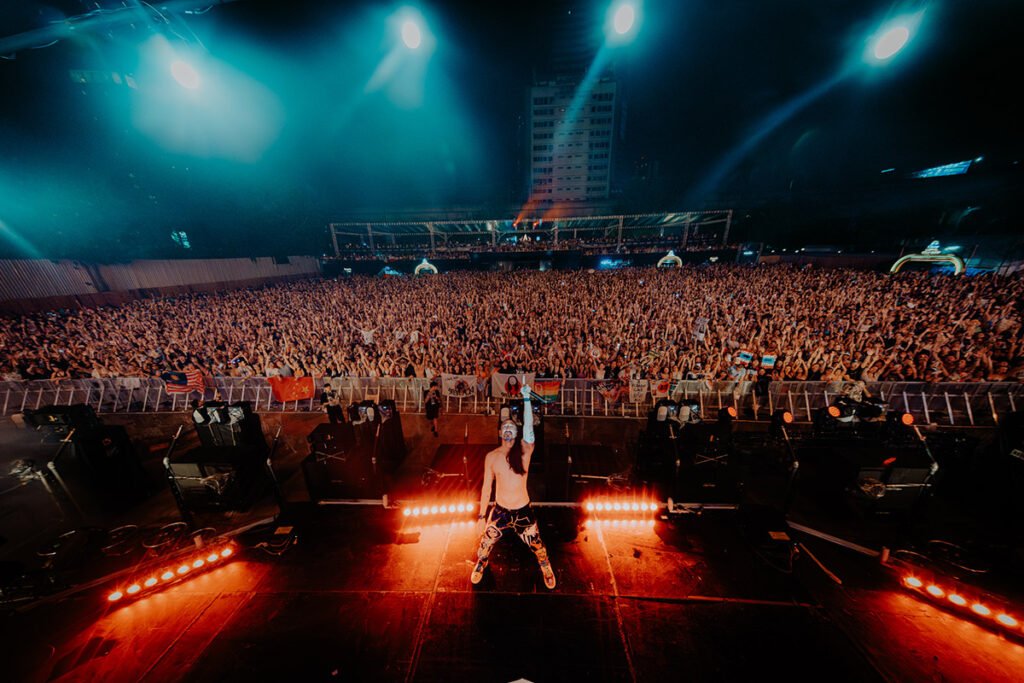 Steve Aoki