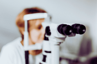 implant za vraćanje vida