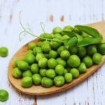 Preparing peas