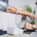 visok krvni pritisak simptomi prepoznavanje