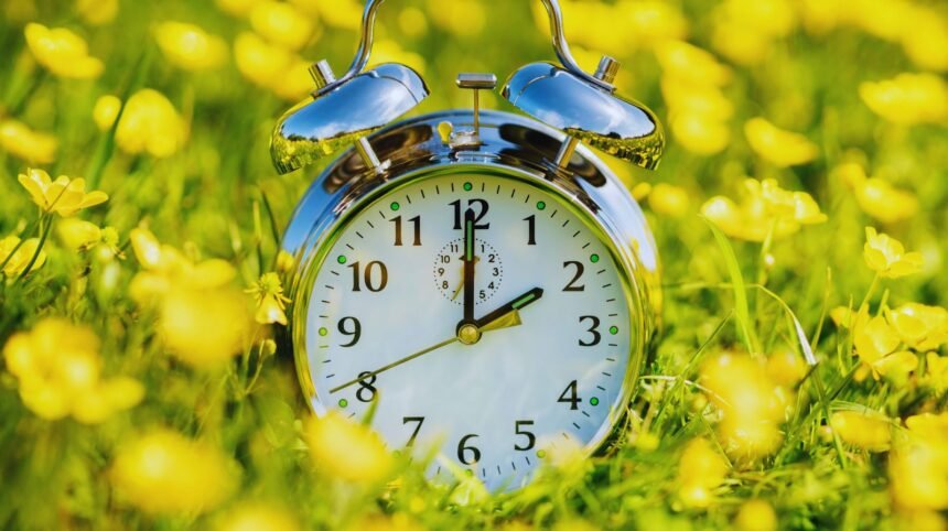 pomeranje sata letnje računanje vremena