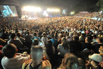 30+ godina mazohizma